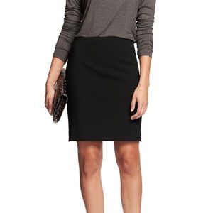 Banana Republic black pencil skirt